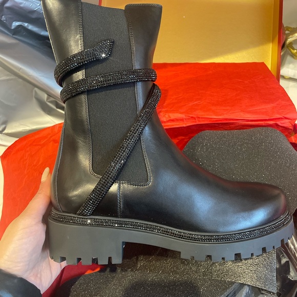 René Caovilla
Cleo wrapped around crystal-embellished boots size 39 - Picture 5 of 10